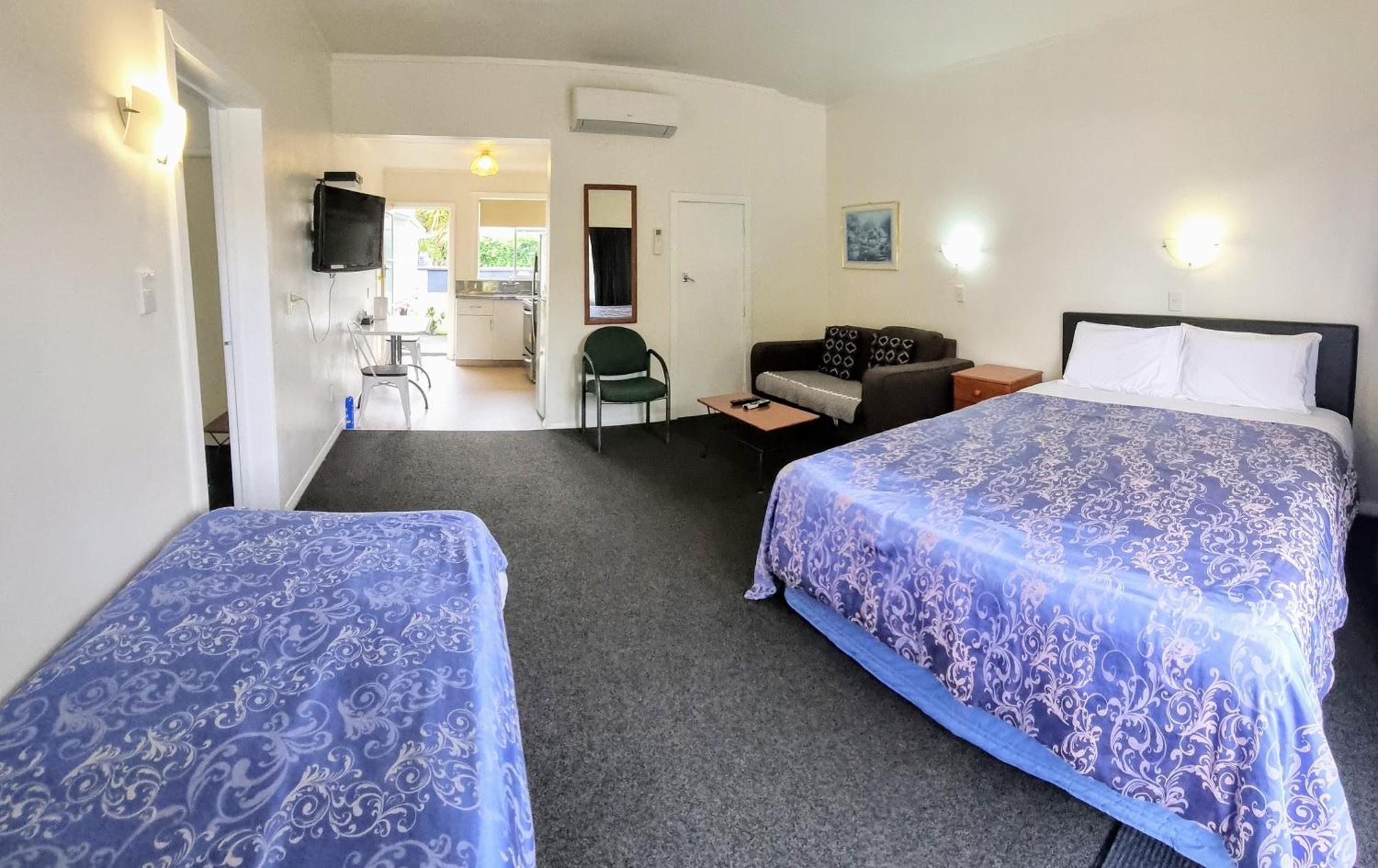 Cambrian Lodge Motel Кембридж Экстерьер фото
